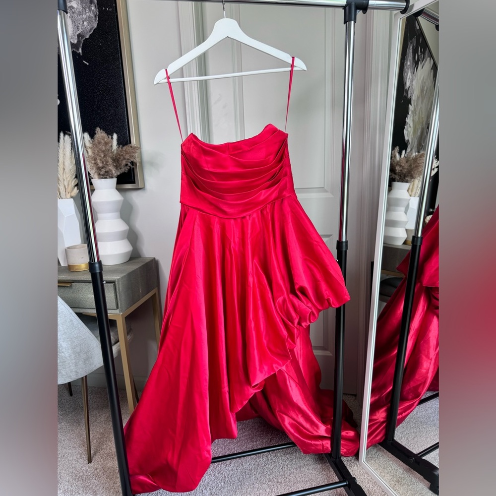 Red asymmetrical dress - Mac Duggal - Picture 4 of 5